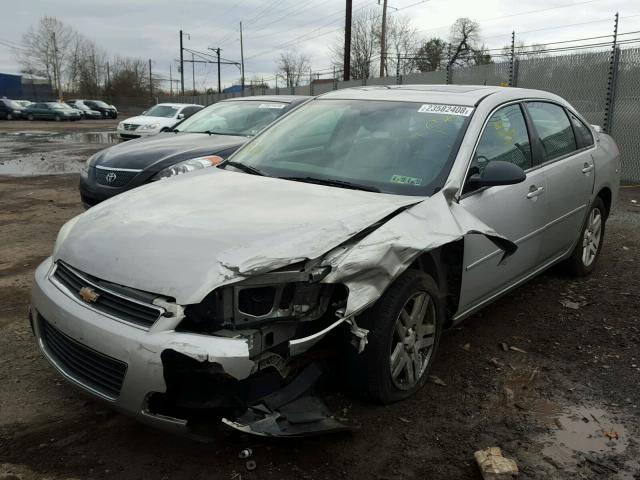 2G1WC58R679252054 - 2007 CHEVROLET IMPALA LT SILVER photo 2