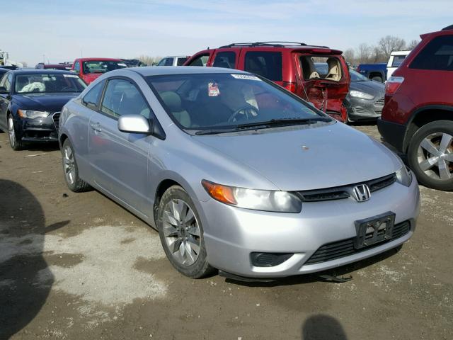 2HGFG12608H545377 - 2008 HONDA CIVIC LX SILVER photo 1