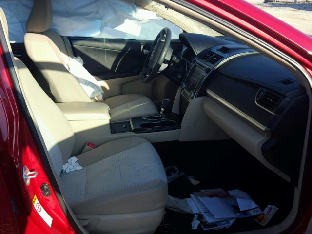 4T1BF1FK7CU595654 - 2012 TOYOTA CAMRY BASE RED photo 5