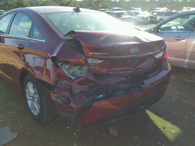 5NPEB4AC7EH948194 - 2014 HYUNDAI SONATA GLS RED photo 9