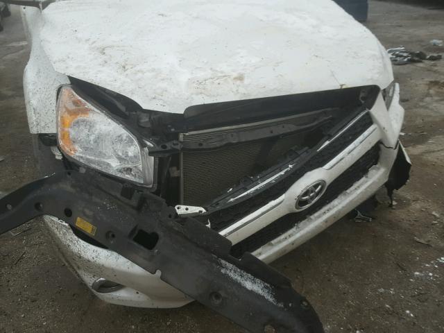 2T3YF4DV0BW095947 - 2011 TOYOTA RAV4 LIMIT WHITE photo 9