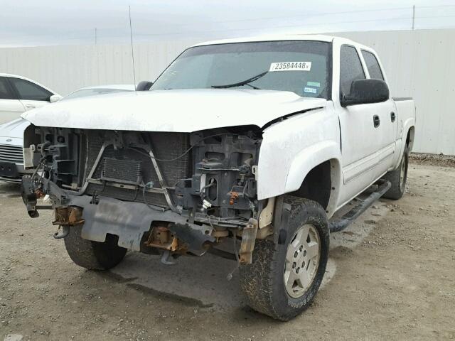 2GCEK13T161134508 - 2006 CHEVROLET SILVERADO WHITE photo 2