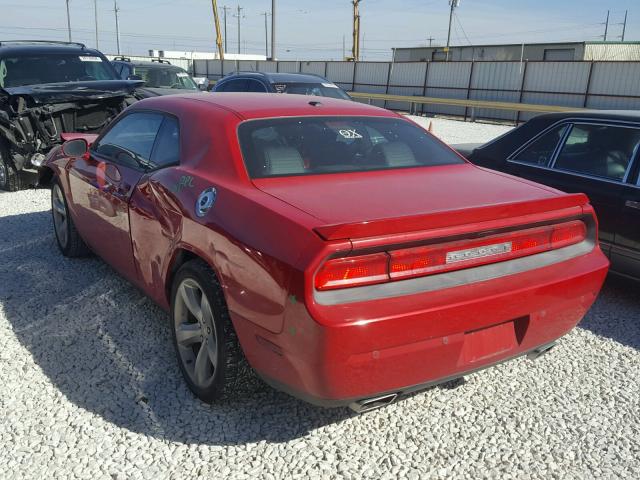 2C3CDYAG9DH519663 - 2013 DODGE CHALLENGER RED photo 3