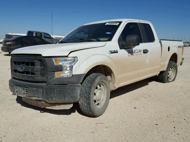 1FTFX1EF1GFA11587 - 2016 FORD F150 SUPER WHITE photo 2