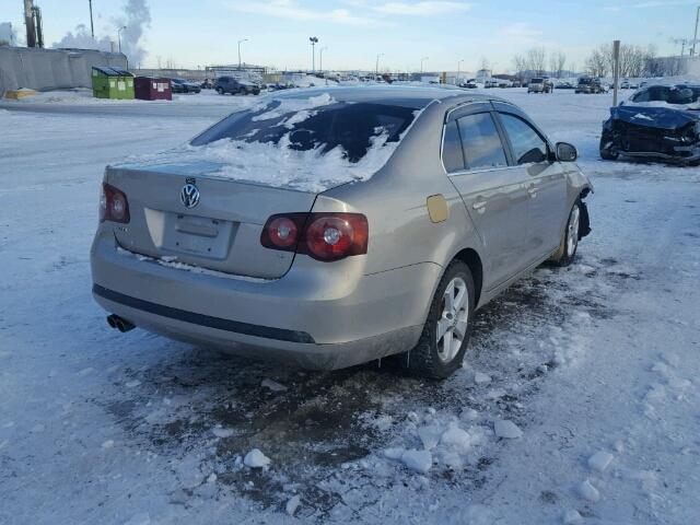 3VWRM31K98M081129 - 2008 VOLKSWAGEN JETTA 2.5L GRAY photo 4