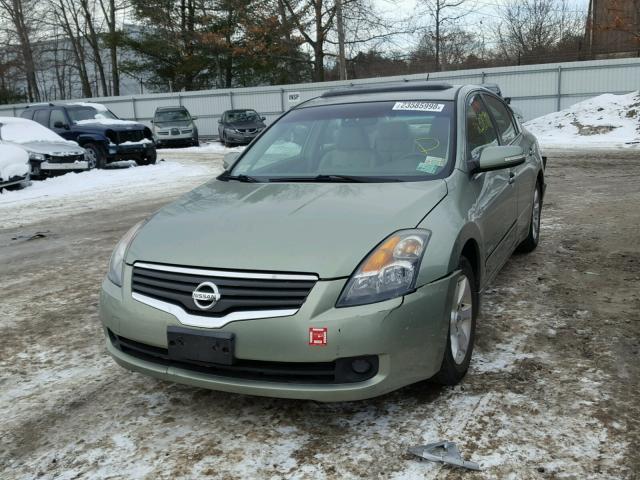 1N4CL21E28C117797 - 2008 NISSAN ALTIMA HYB GREEN photo 2