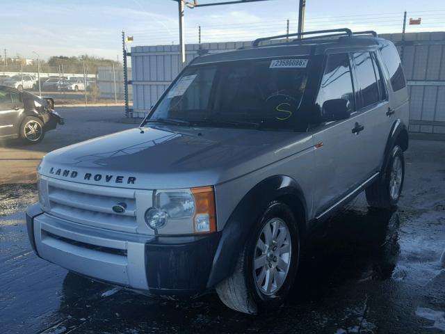 SALAE25495A326502 - 2005 LAND ROVER LR3 SE SILVER photo 2