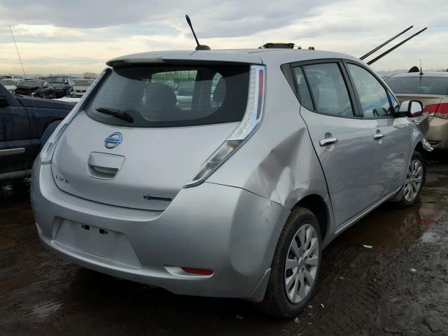 1N4AZ0CP2DC425183 - 2013 NISSAN LEAF S SILVER photo 4