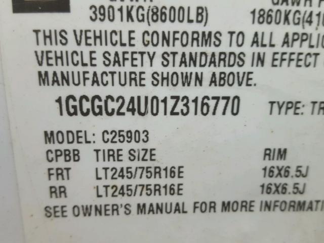 1GCGC24U01Z316770 - 2001 CHEVROLET SILVERADO WHITE photo 10