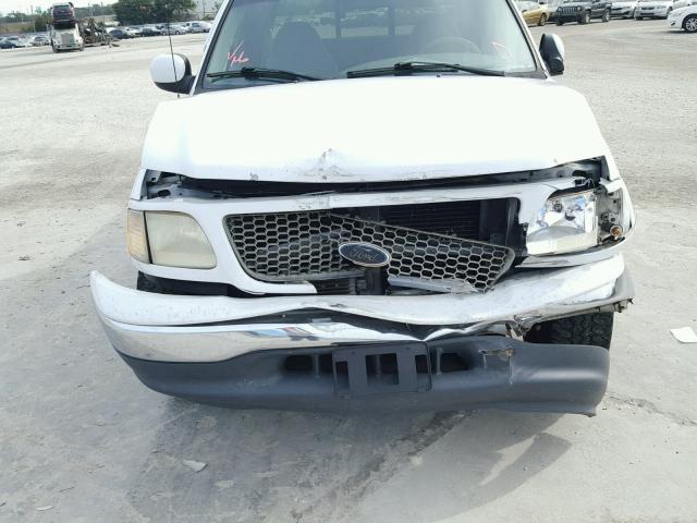 1FTRX17LXYNC30135 - 2000 FORD F150 WHITE photo 9