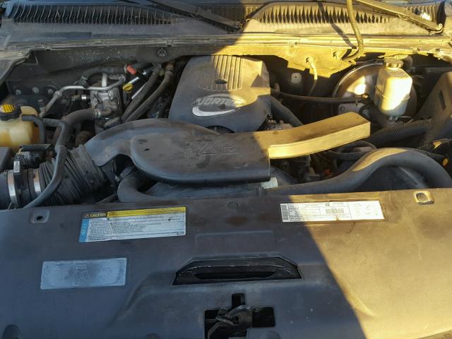 3GKEC16T31G253707 - 2001 GMC YUKON XL C GRAY photo 7