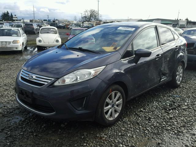 3FADP4BJ0CM115506 - 2012 FORD FIESTA SE GRAY photo 2