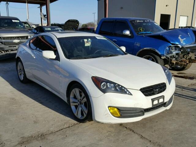 KMHHT6KD2AU004019 - 2010 HYUNDAI GENESIS WHITE photo 1