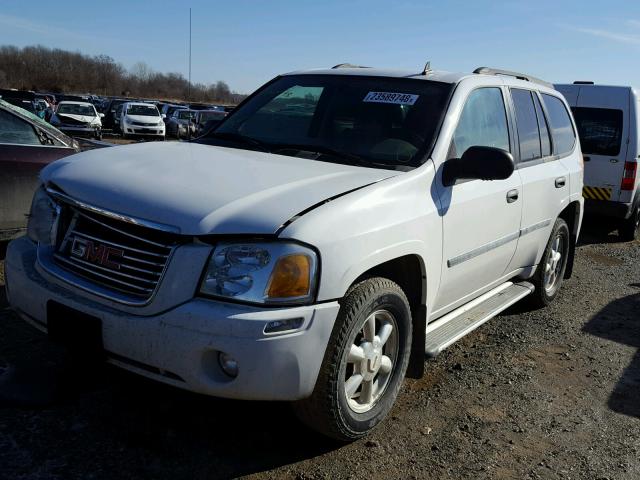 1GKDT13S972307925 - 2007 GMC ENVOY WHITE photo 2