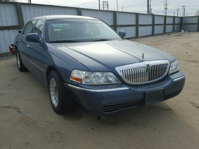 1LNHM82WX5Y628742 - 2005 LINCOLN TOWN CAR S BLUE photo 1