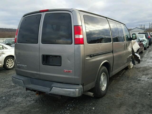 1GKFH15Z971207754 - 2007 GMC SAVANA G15 GRAY photo 4