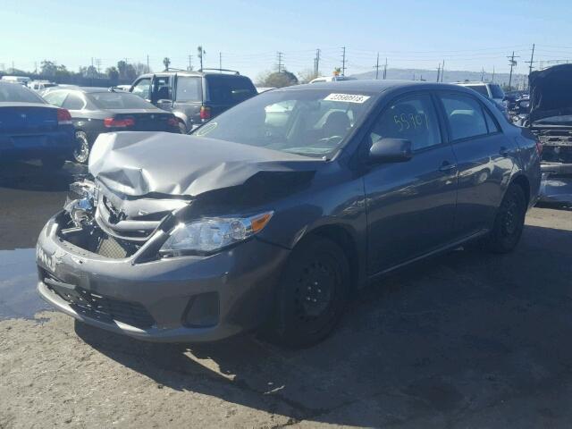 2T1BU4EE4CC868201 - 2012 TOYOTA COROLLA BA GRAY photo 2