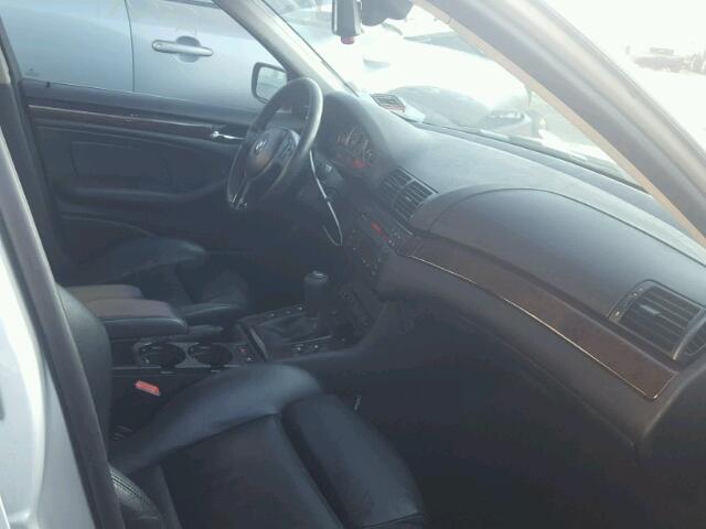 WBAAV53431JR78535 - 2001 BMW 330 I SILVER photo 5