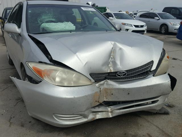4T1BE32KX3U736379 - 2003 TOYOTA CAMRY LE SILVER photo 9