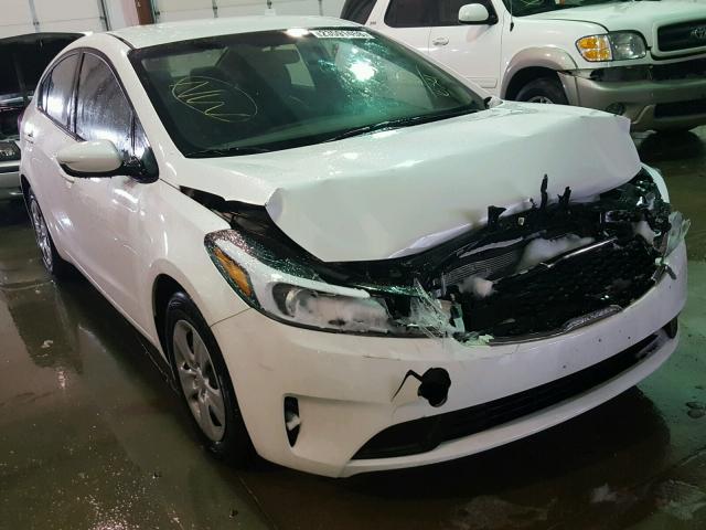 3KPFL4A77HE046321 - 2017 KIA FORTE LX WHITE photo 1