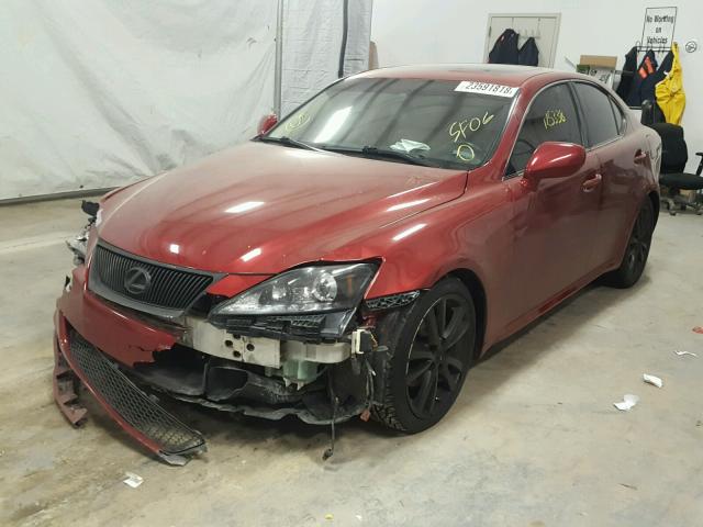 JTHBK262862004428 - 2006 LEXUS IS 250 MAROON photo 2