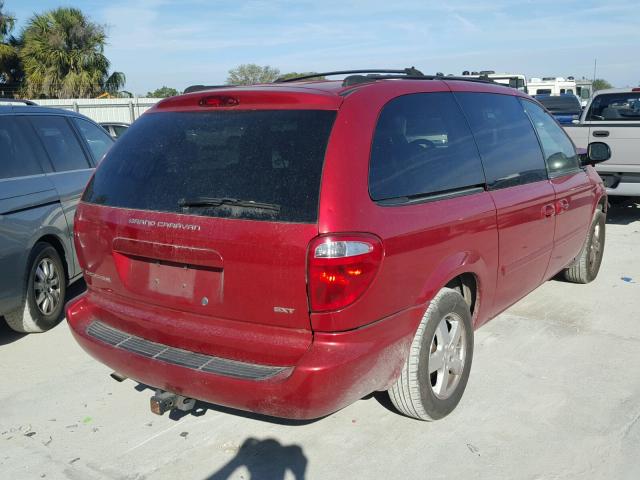 2D4GP44L75R178509 - 2005 DODGE GRAND CARA RED photo 4