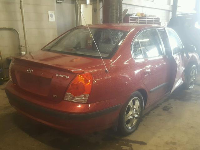 KMHDN46DX5U960166 - 2005 HYUNDAI ELANTRA GL RED photo 4