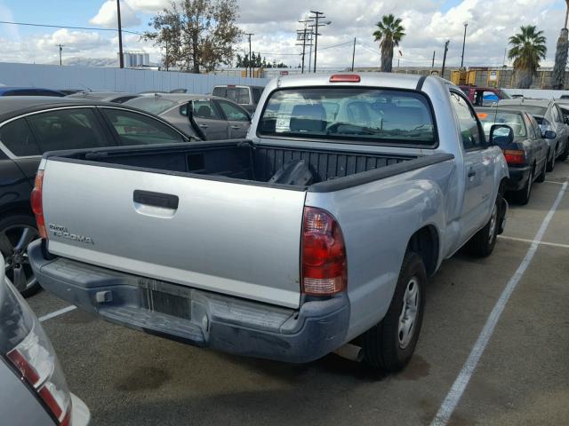 5TENX22N25Z076302 - 2005 TOYOTA TACOMA SILVER photo 4