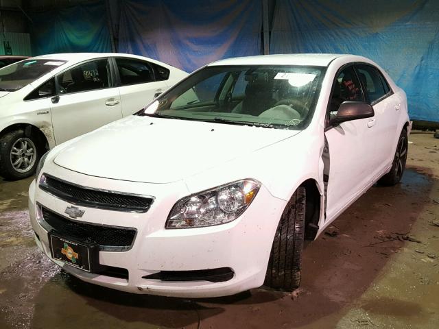 1G1ZA5EU6BF352764 - 2011 CHEVROLET MALIBU LS WHITE photo 2