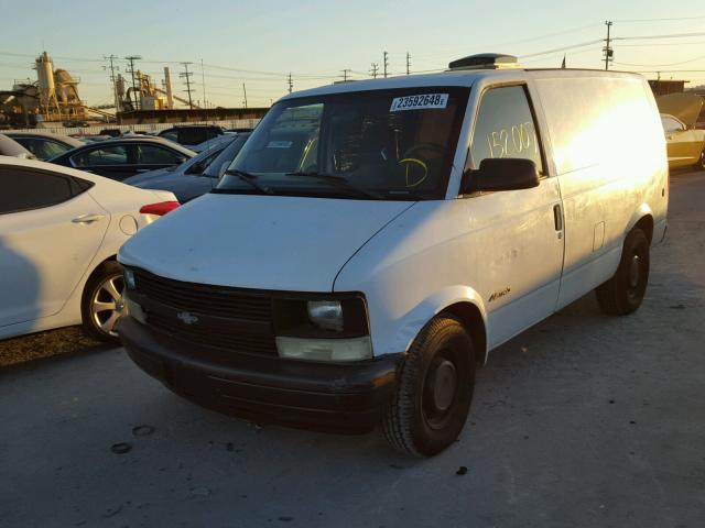 1GCDM19W7SB150696 - 1995 CHEVROLET ASTRO WHITE photo 2