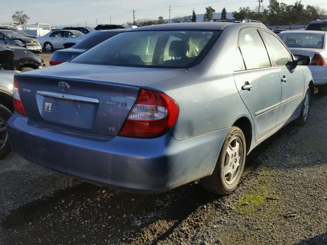 4T1BF30K63U543663 - 2003 TOYOTA CAMRY LE BLUE photo 4