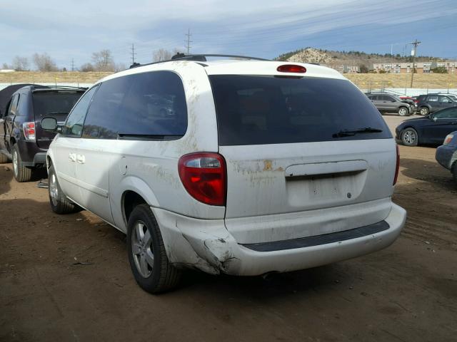 2D4GP44L36R646110 - 2006 DODGE GRAND CARA WHITE photo 3