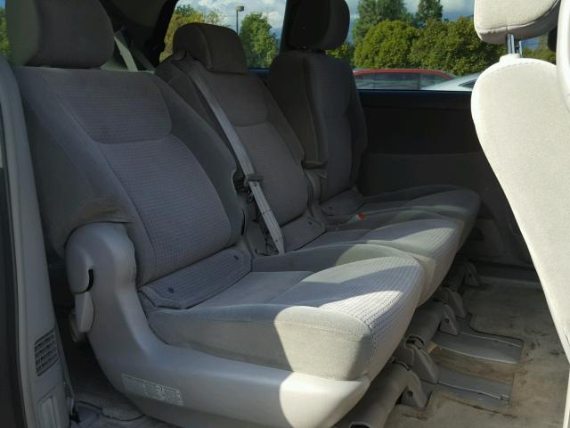 5TDZA23C96S412736 - 2006 TOYOTA SIENNA CE GRAY photo 6