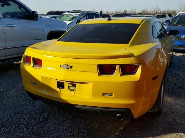 2G1FA1E34C9117356 - 2012 CHEVROLET CAMARO LS YELLOW photo 4