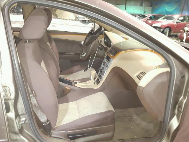 1G1ZC5E08CF209047 - 2012 CHEVROLET MALIBU 1LT 灰色 照片 5