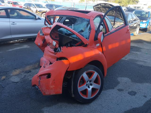 3VWCD21C82M447274 - 2002 VOLKSWAGEN NEW BEETLE 橙色 照片 2