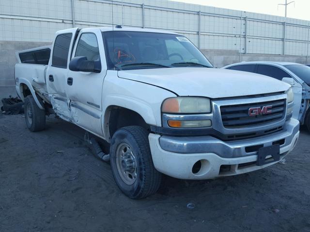 1GTHK23UX4F217713 - 2004 GMC SIERRA K25 WHITE photo 1