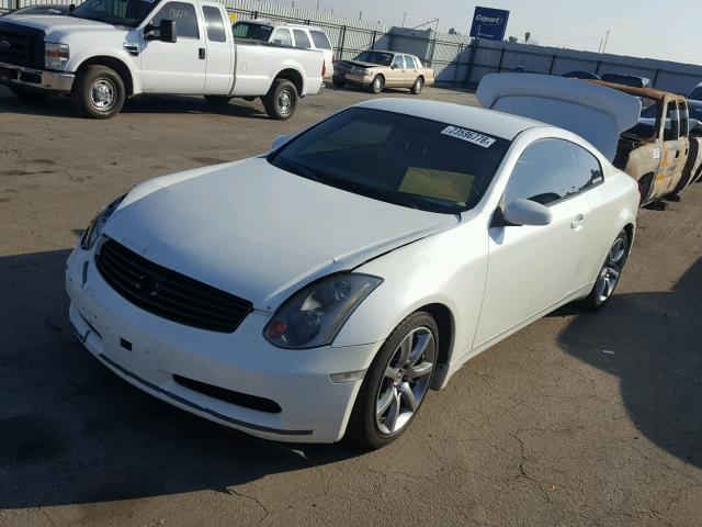 JNKCV54E54M812358 - 2004 INFINITI G35 WHITE photo 2