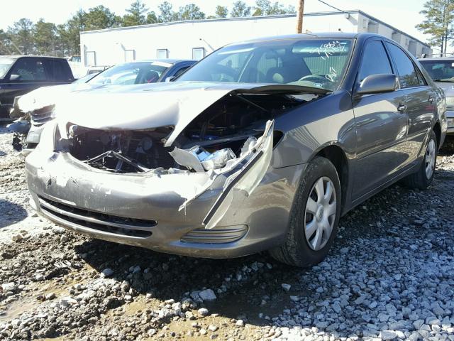 4T1BE32K94U854280 - 2004 TOYOTA CAMRY LE GRAY photo 2