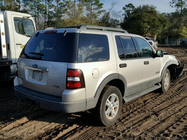 1FMEU63E16UB61295 - 2006 FORD EXPLORER X SILVER photo 4