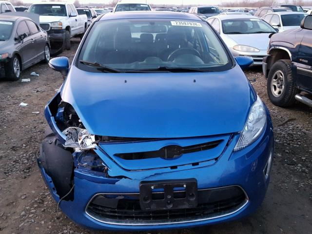 3FADP4FJ3BM135337 - 2011 FORD FIESTA SES BLUE photo 9