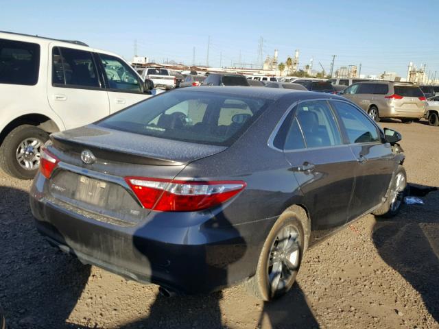 4T1BF1FK7GU167363 - 2016 TOYOTA CAMRY LE CHARCOAL photo 4