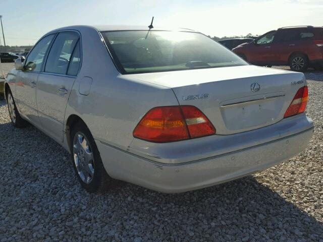 JTHBN30F830105632 - 2003 LEXUS LS 430 WHITE photo 3