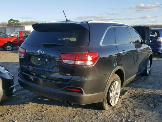 5XYPGDA53JG393452 - 2018 KIA SORENTO LX GRAY photo 4