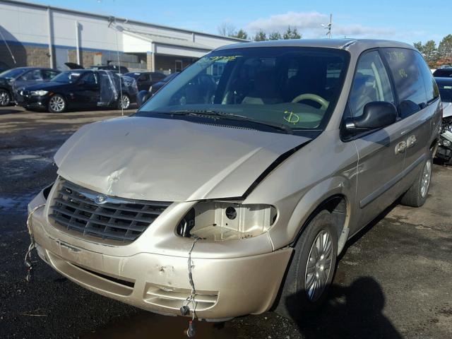 1A4GJ45R67B109601 - 2007 CHRYSLER TOWN & COU TAN photo 2