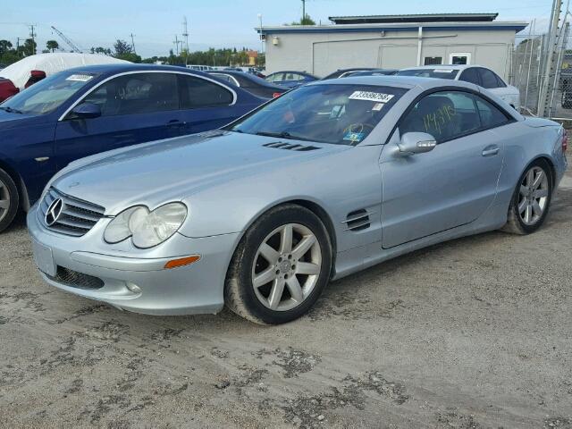 WDBSK75F93F034530 - 2003 MERCEDES-BENZ SL 500R SILVER photo 2