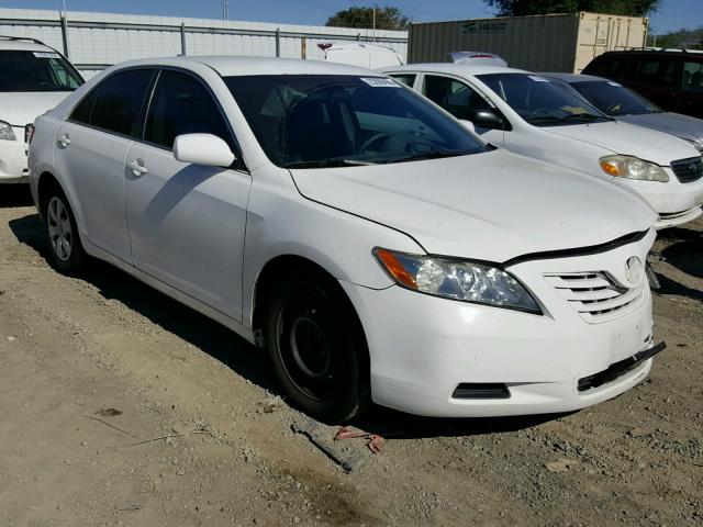 4T4BE46K89R131016 - 2009 TOYOTA CAMRY BASE WHITE photo 1