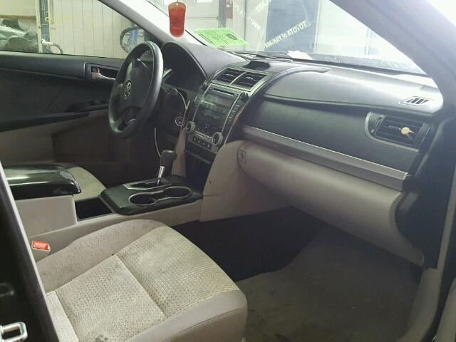 4T4BF1FKXCR160374 - 2012 TOYOTA CAMRY BASE BLACK photo 5