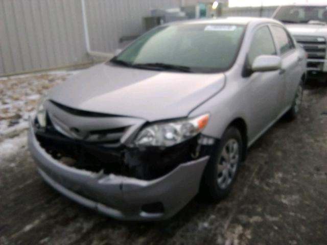 2T1BU4EE1CC814211 - 2012 TOYOTA COROLLA BA SILVER photo 2