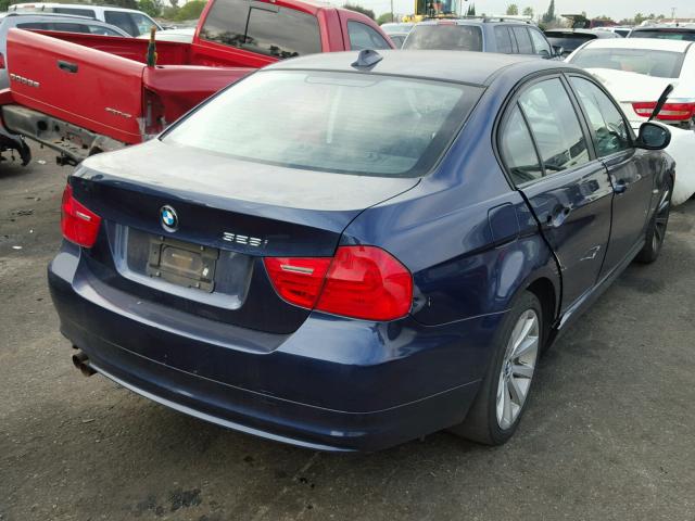 WBAPK5G55BNN29325 - 2011 BMW 328 XI SUL BLUE photo 4